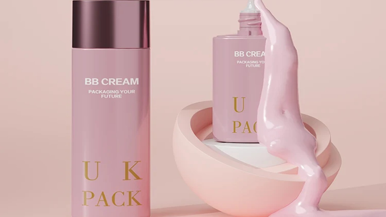 Squeeze and Go: Why Tottle Bottles Are the Ideal Choice for Skincare